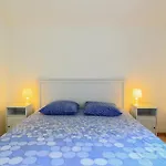 3 Bedroom Amazing In Holiday home